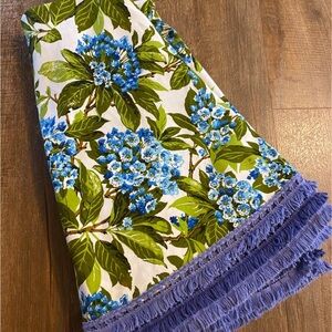 Rare Vintage Round Floral Tablecloth